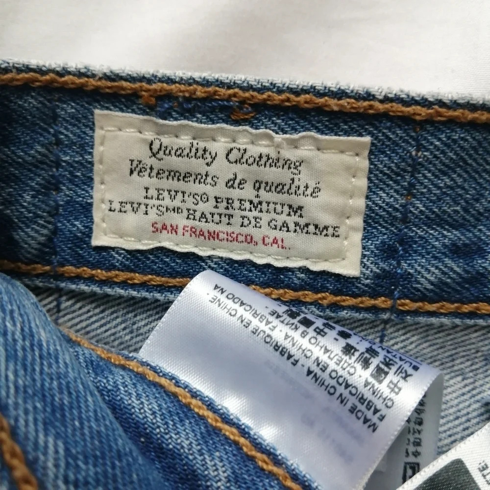 Levi's 501 Skinny Jeans Premium Denim Distressed Ankle In Nice as Pie Size 28 - Picture 13 of 16
